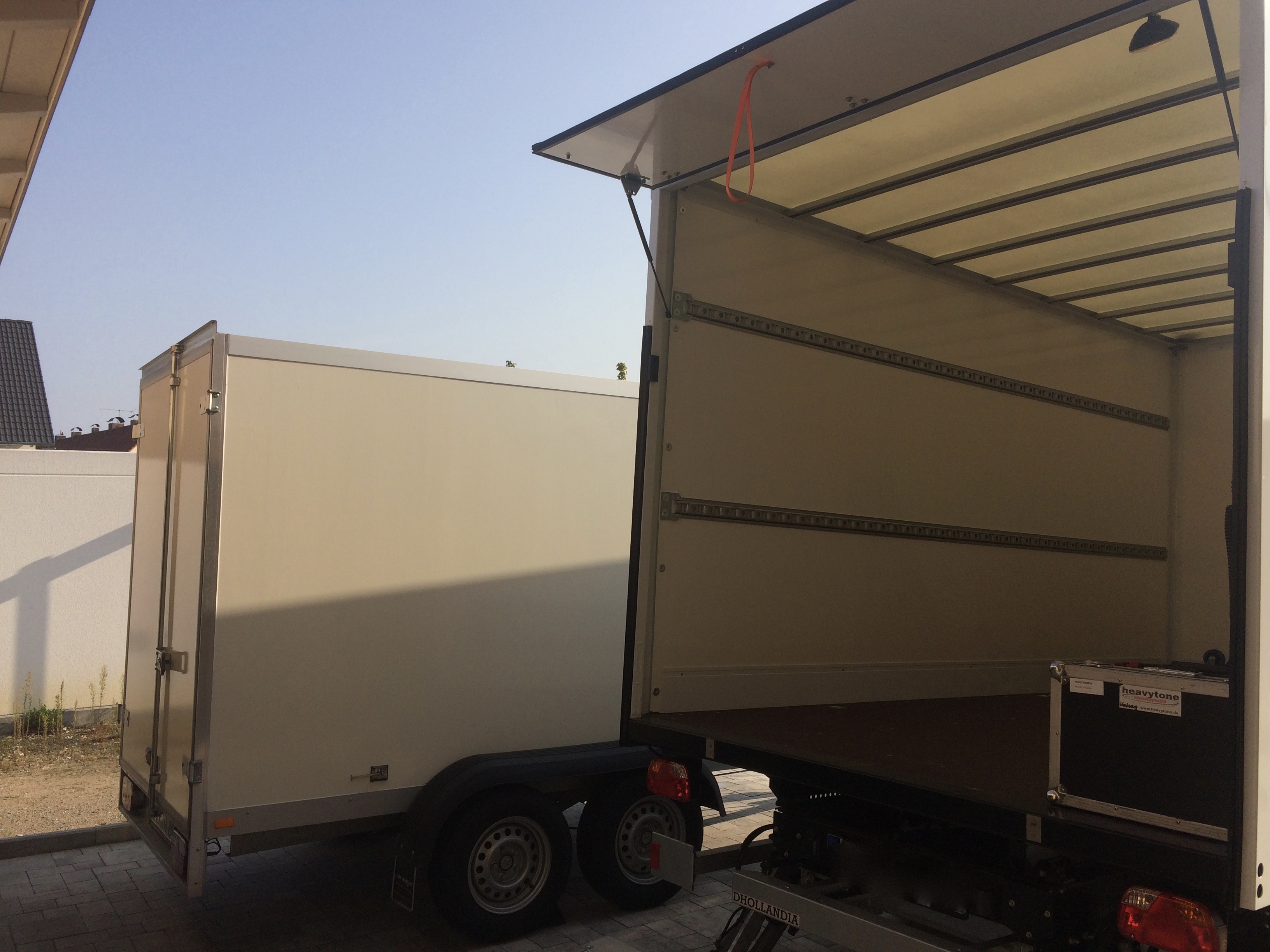 Lieferung, Aufbau & technische Betreuung